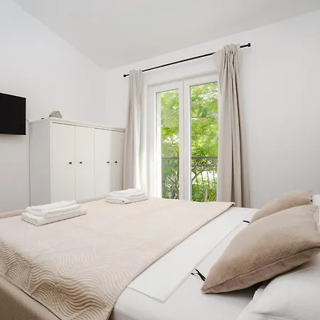 בית נופש Mirta מורטר